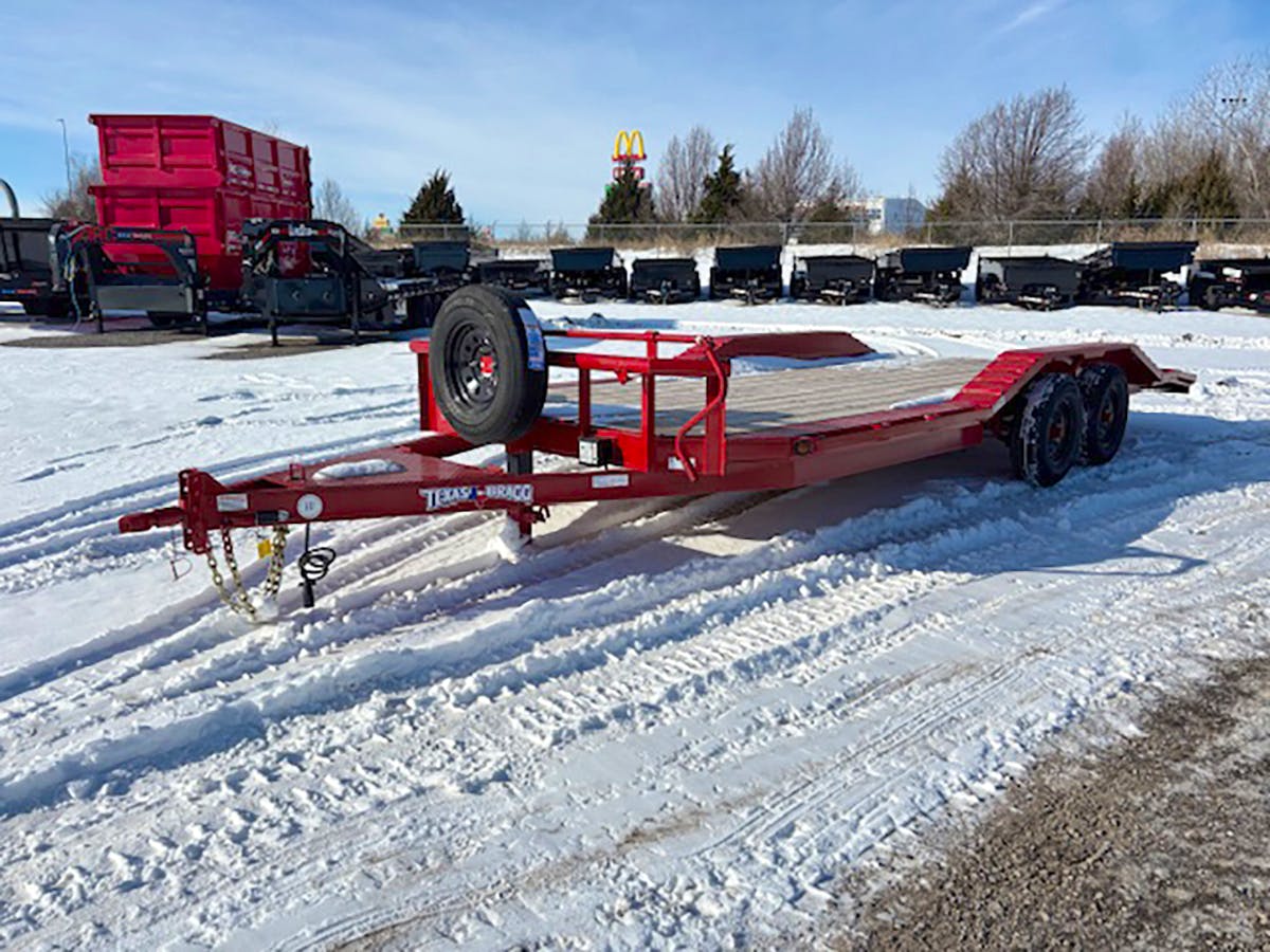 Texas Bragg 20'x102" Equipment Trailer w/ 2' Dovetail - Stock #86522 - Image 3 of 6