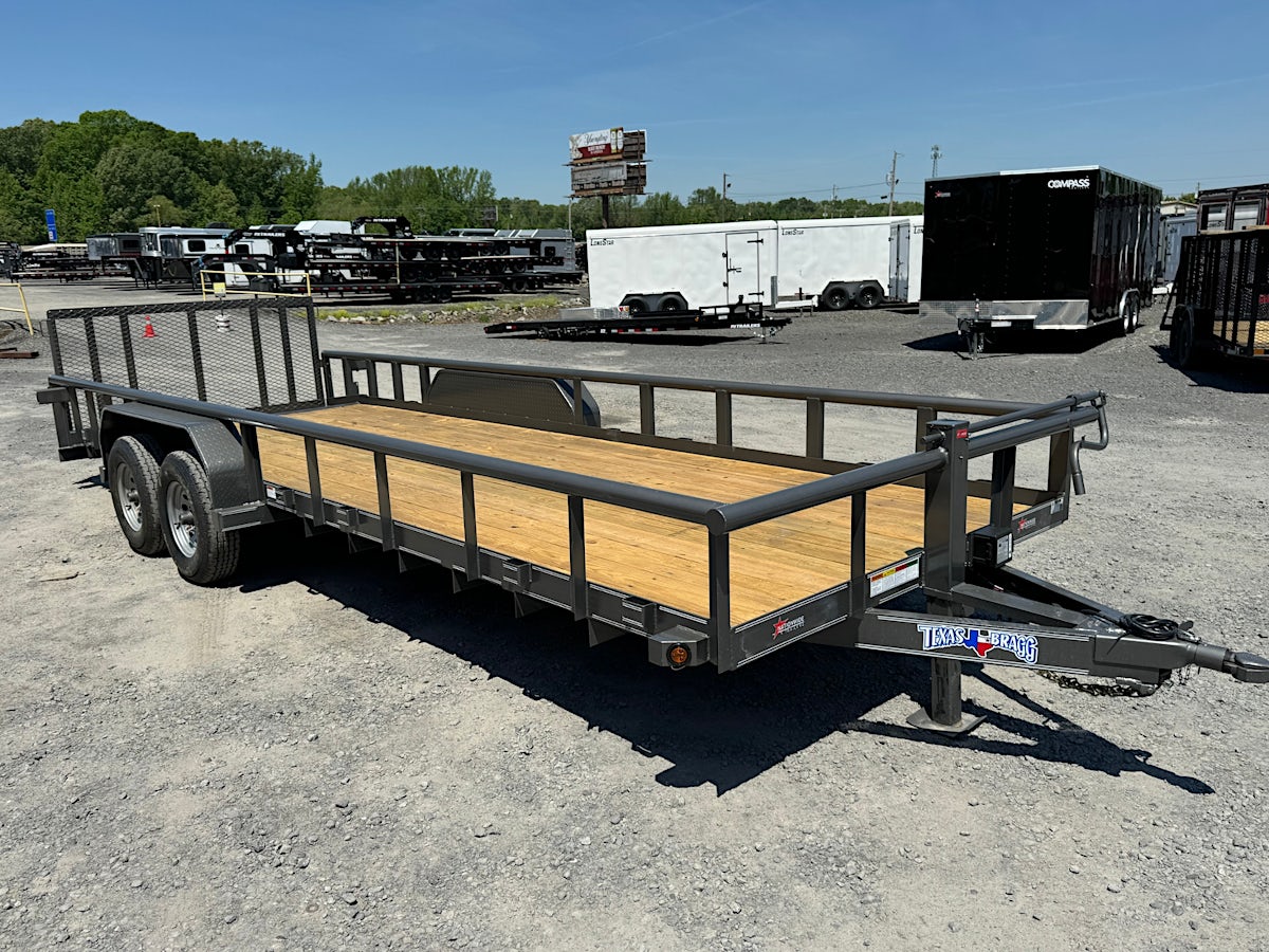 Texas Bragg 22'x83" Utility Trailer w/ 2' Dovetail & 3' Gate (U2) - Stock #86525 - Image 1 of 2 Texas Bragg 22'x83" Utility Trailer w/ 2' Dovetail & 3' Gate (U2) - Stock #86525 - Image 1 of 2