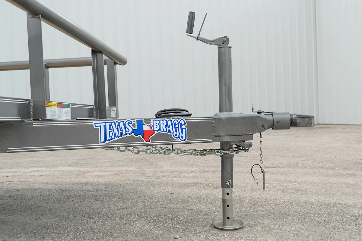 Texas Bragg 10'x60" Utility Trailer w/ 3' Gate (U1) - Stock #86662 - Image 4 of 8 Texas Bragg 10'x60" Utility Trailer w/ 3' Gate (U1) - Stock #86662 - Image 4 of 8