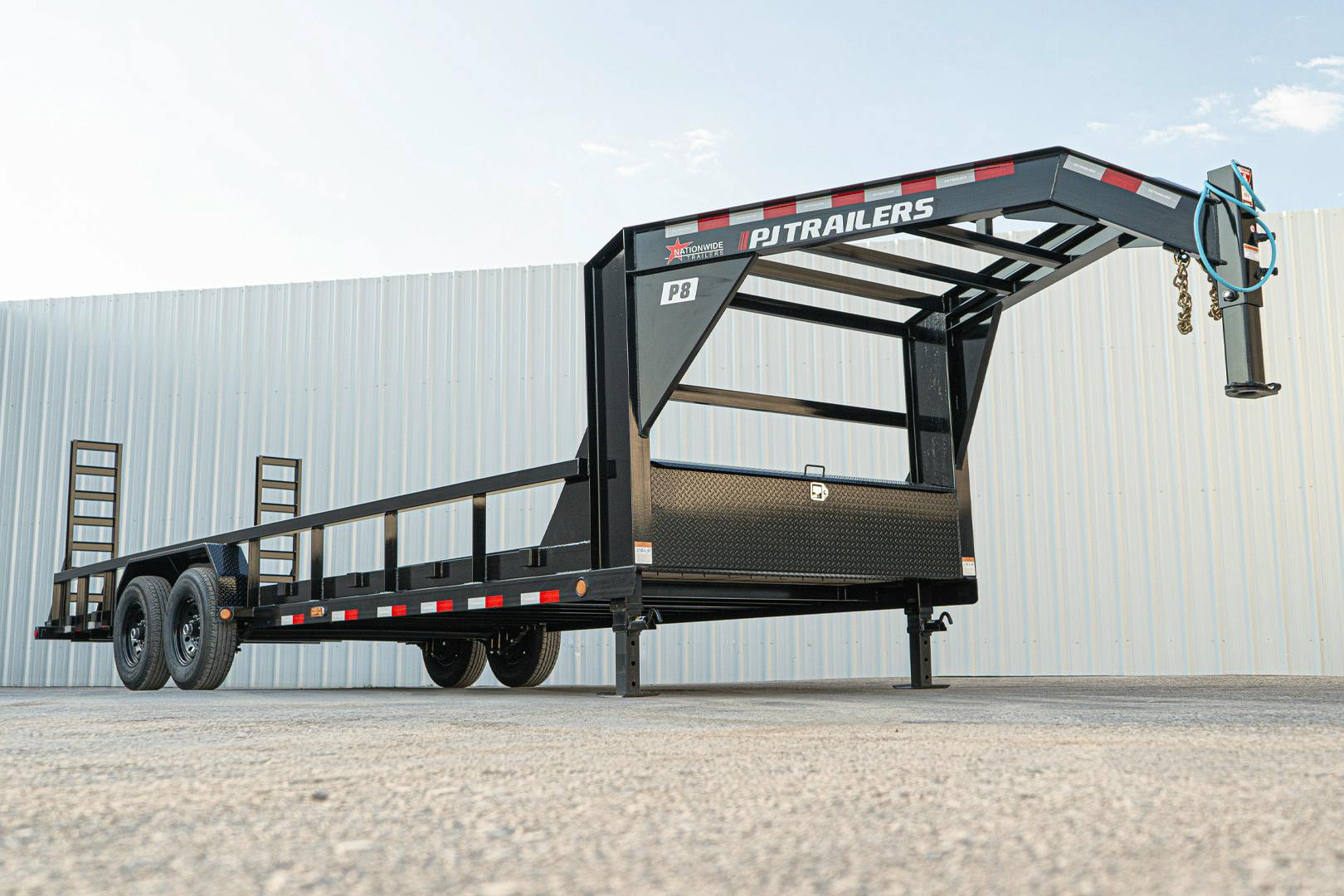 PJ Trailers 24'x83" Gooseneck Angle Pipetop Equipment Trailer (P8) - Stock #86706 - Image 3 of 17