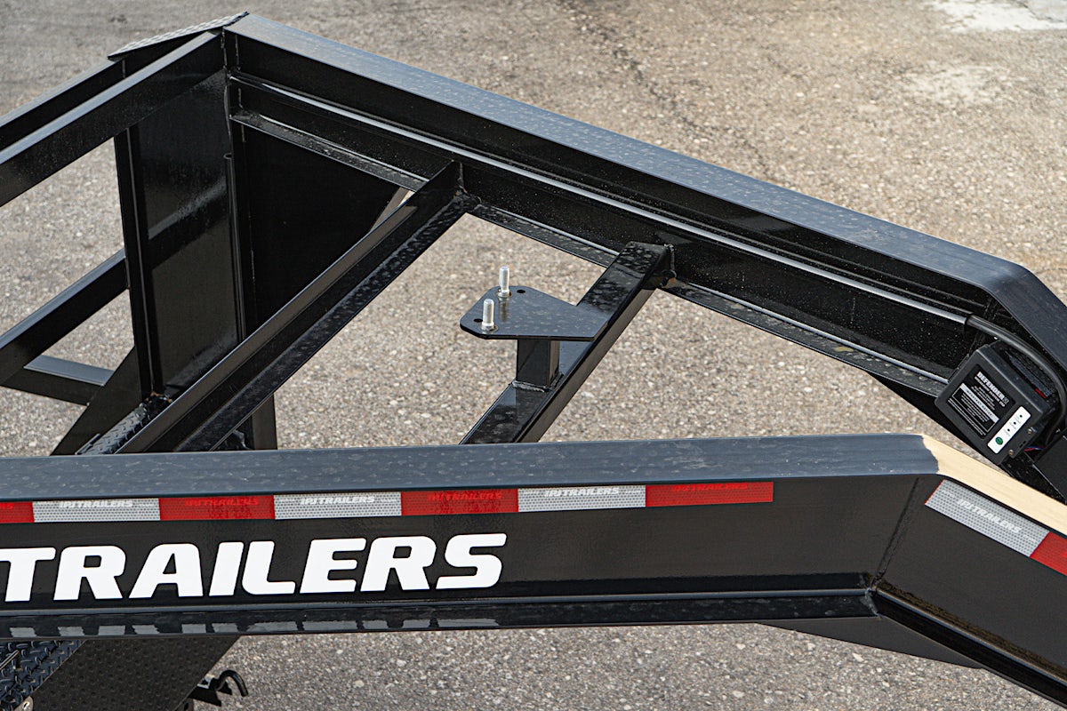 PJ Trailers 24'x83" Gooseneck Angle Pipetop Equipment Trailer (P8) - Image 5