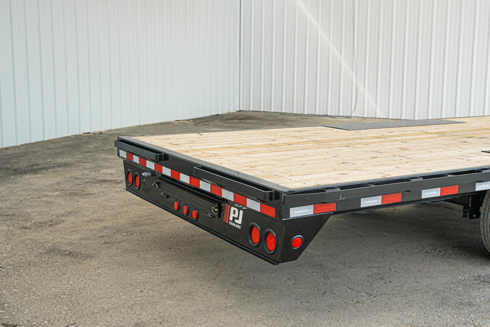 PJ Trailers 24'x102" 8" I-Beam Deckover Flatbed Trailer (F8) - Image 10