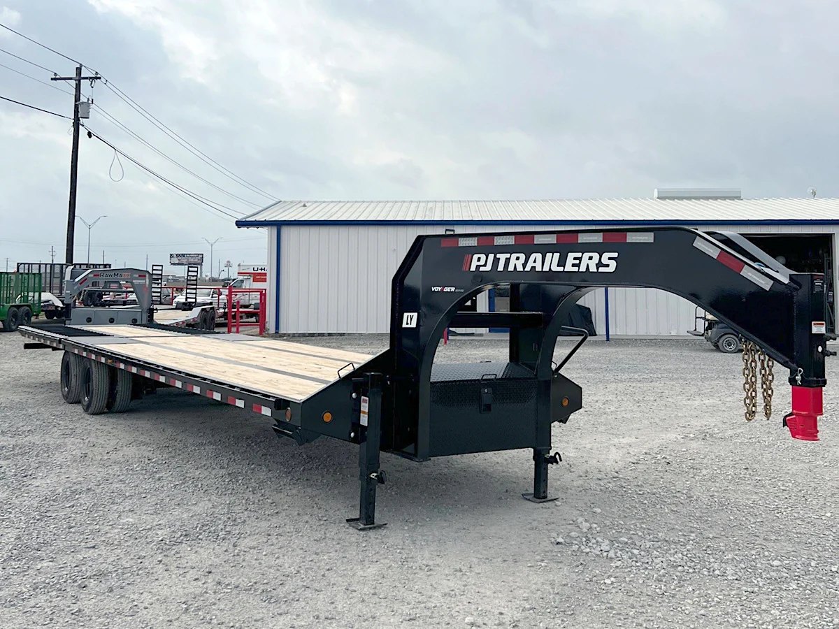 PJ Trailers 36'x102" Gooseneck Flatbed Trailer w/ Hydraulic Dovetail (LY) - Stock #86752 - Image 2 of 5 PJ Trailers 36'x102" Gooseneck Flatbed Trailer w/ Hydraulic Dovetail (LY) - Stock #86752 - Image 2 of 5