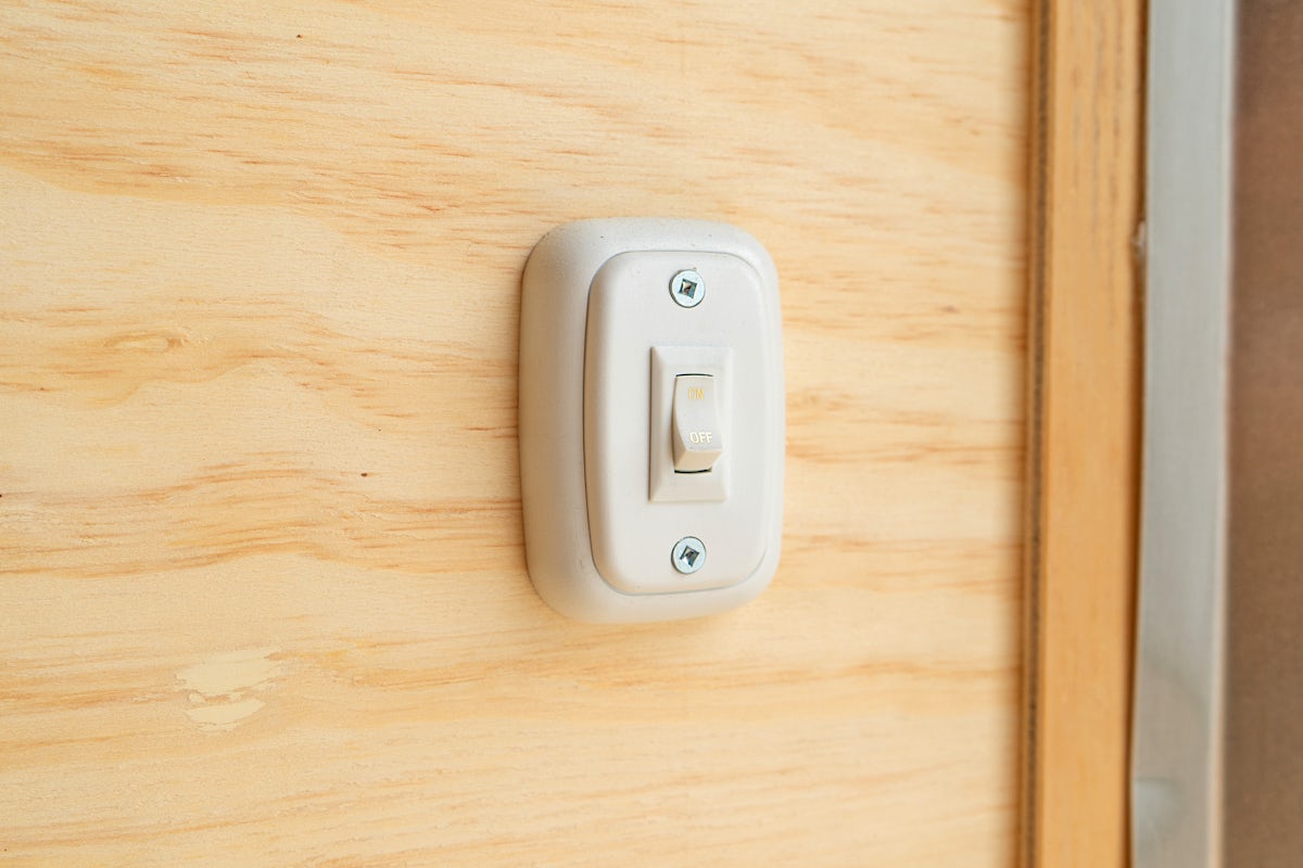 Spartan 7'x16' Enclosed Cargo Trailer w/ Rear Ramp Door (C2) - Image 17