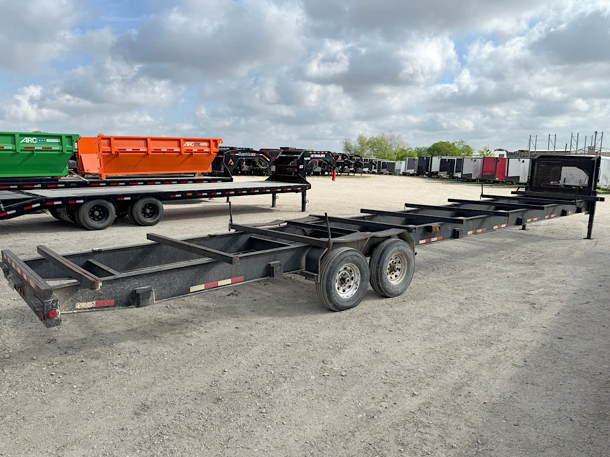 PJ Trailers USED 40'x96" Pipehauler Trailer - Stock #86854 - Image 1 of 4 PJ Trailers USED 40'x96" Pipehauler Trailer - Stock #86854 - Image 1 of 4