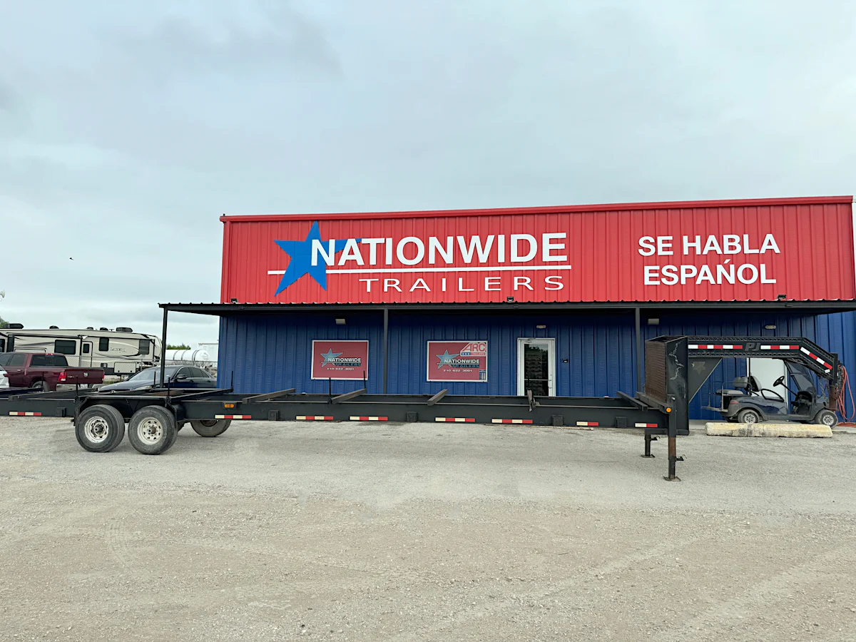 PJ Trailers USED 40'x96" Pipehauler Trailer - Stock #86854 - Image 2 of 4 PJ Trailers USED 40'x96" Pipehauler Trailer - Stock #86854 - Image 2 of 4