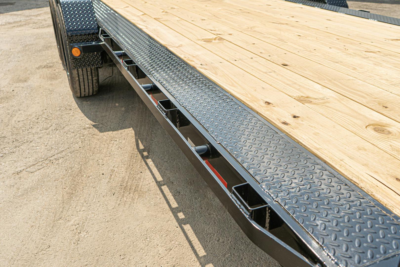 PJ Trailers 20'x82" 10" Pro I-Beam Equipment Trailer (H5) - Stock #86882 - Image 14 of 22