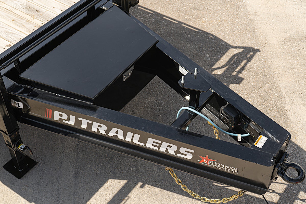 PJ Trailers 25'x102" Low Pro Pintle Flatbed Trailer w/ Duals (PL) - Image 5