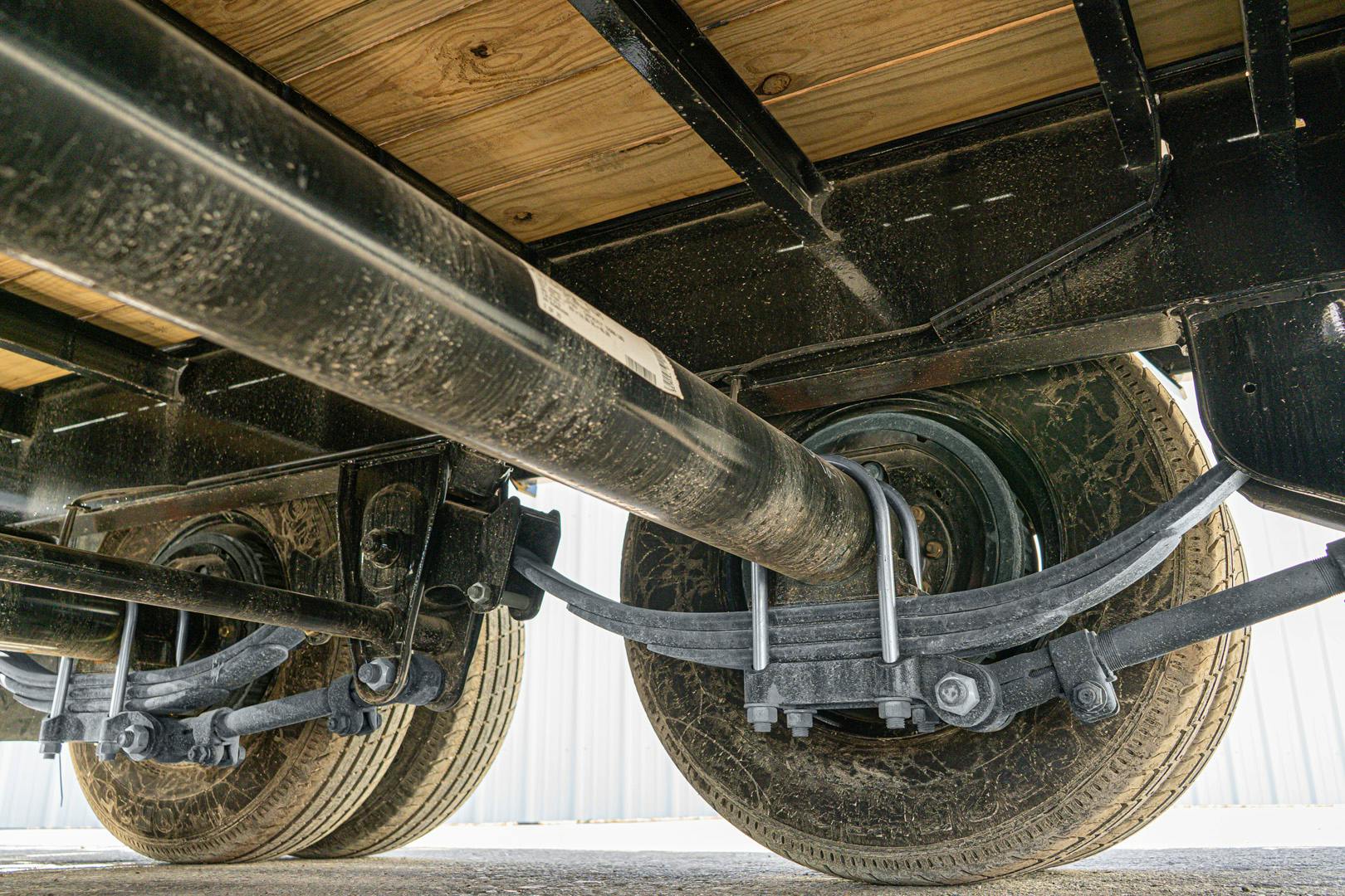 PJ Trailers 25'x102" Low Pro Pintle Flatbed Trailer w/ Duals (PL) - Image 10