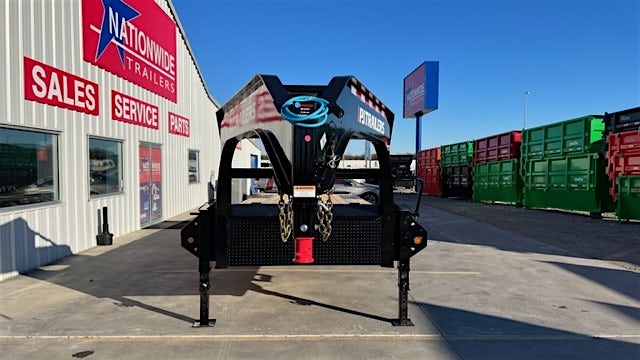 PJ Trailers 32'x102" 18k Gooseneck Flatbed Trailer w/ Singles (LX) - Image 7