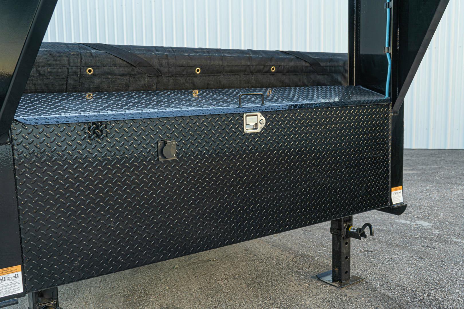 PJ Trailers 16'x83" Gooseneck Low Pro Dump Trailer w/ 2' Sides (DL) - Image 12