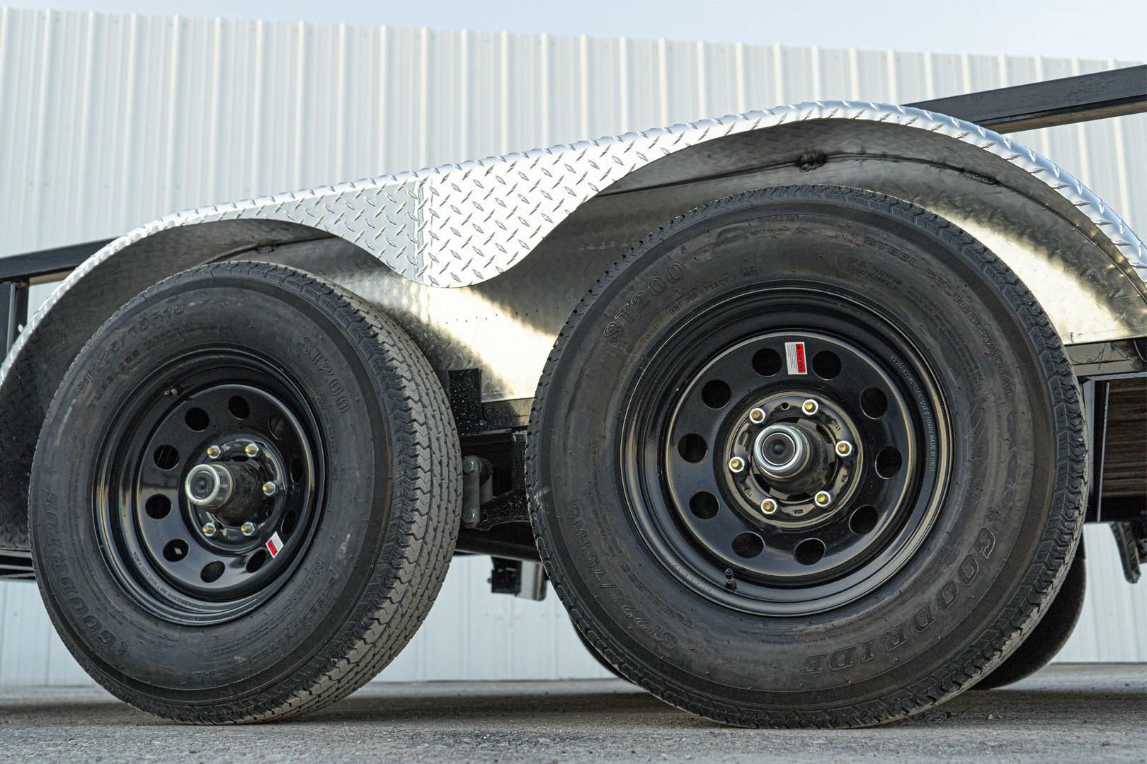 PJ Trailers 20'x83" Tandem Axle 4" Channel Utility Trailer (UL) - Image 10