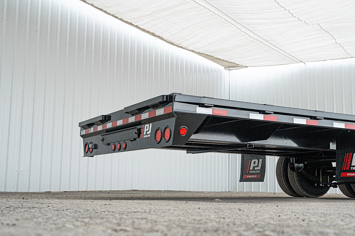PJ Trailers 40'x102" Gooseneck Low Pro Flatbed Trailer w/ Duals (LD) - Image 15