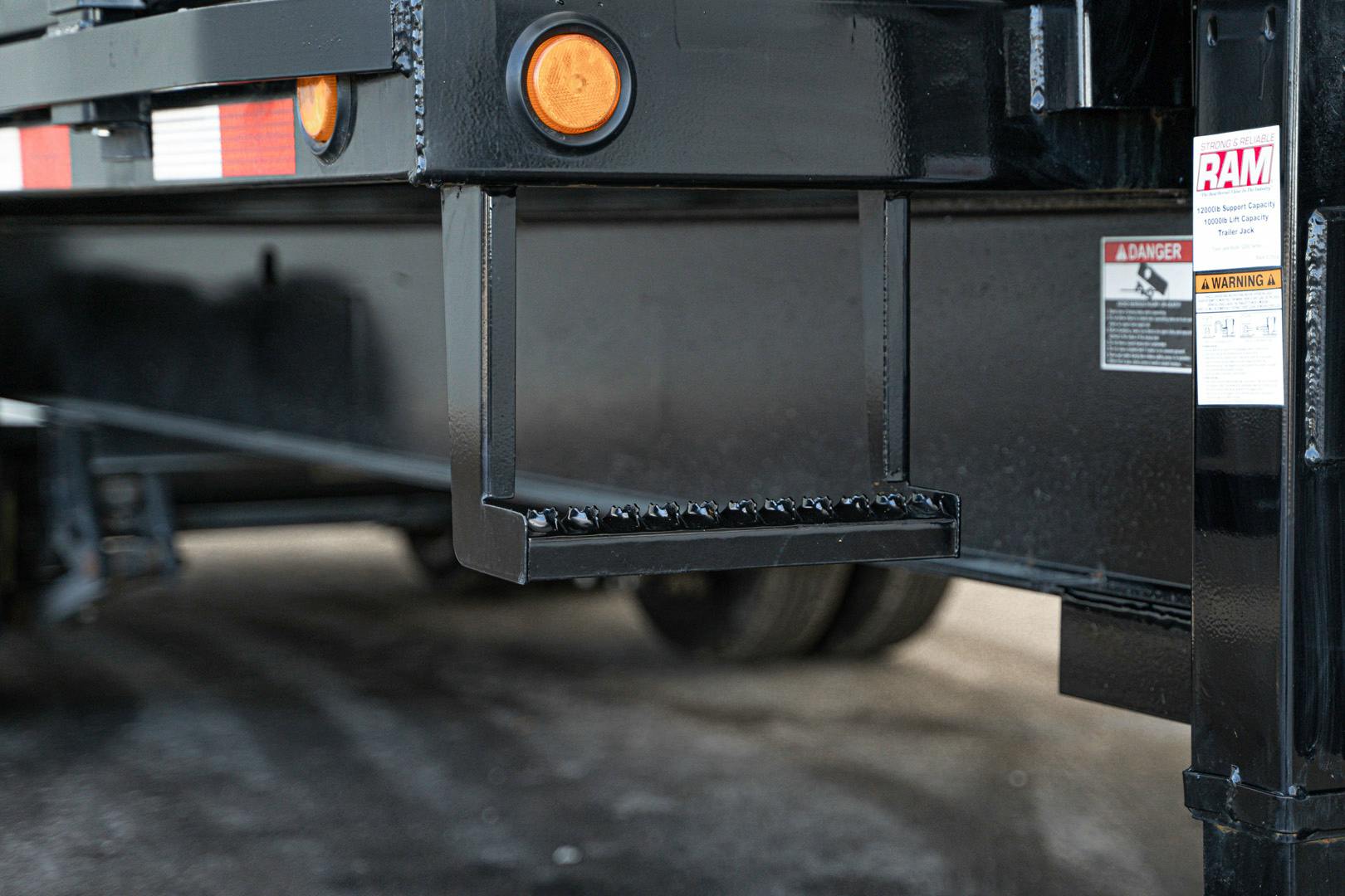 PJ Trailers 20'x96" Gooseneck Dual Dump Trailer w/ 4' Sides (DD) - Image 11