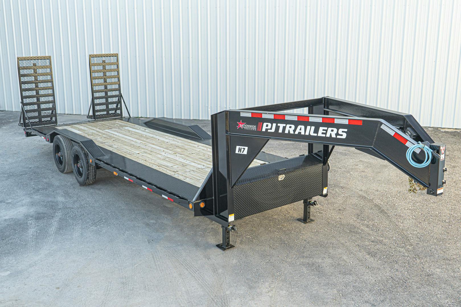 PJ Trailers 24'x102" Gooseneck 10" Pro I-Beam S/W Equipment Trailer (H7) - Stock #87034 - Image 1 of 17