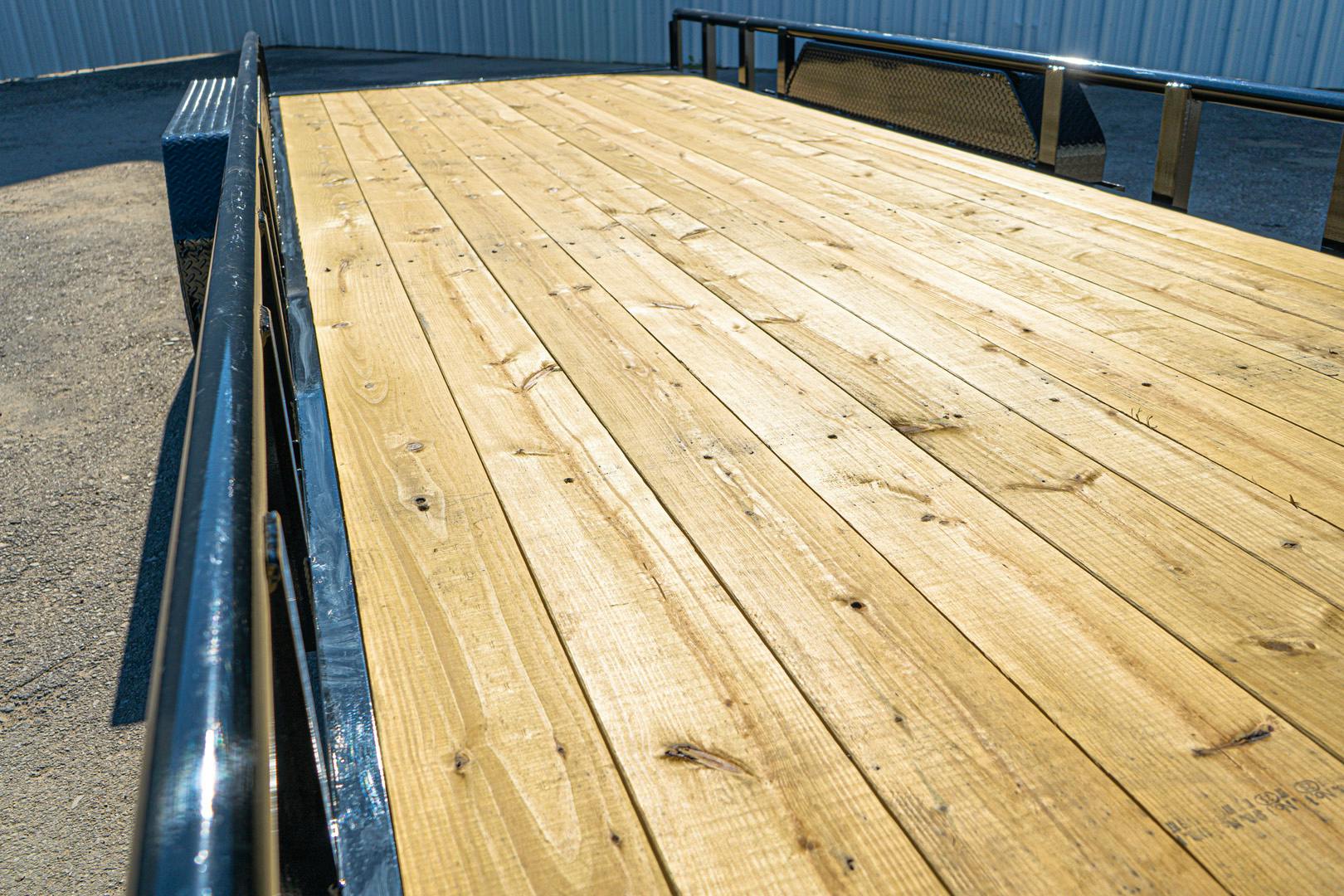 X-ON 20'x83" Equipment Trailer w/ Slide-In Ramps (ET) - Image 7