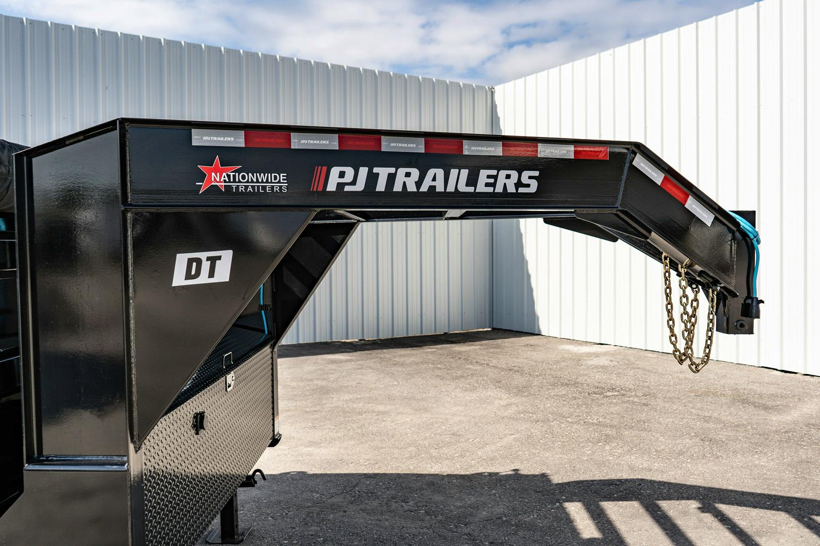 PJ Trailers 14'x83" GN Telescopic Dump Trailer w/ 4' Sides (DT) - Stock #87059 - Image 10 of 36