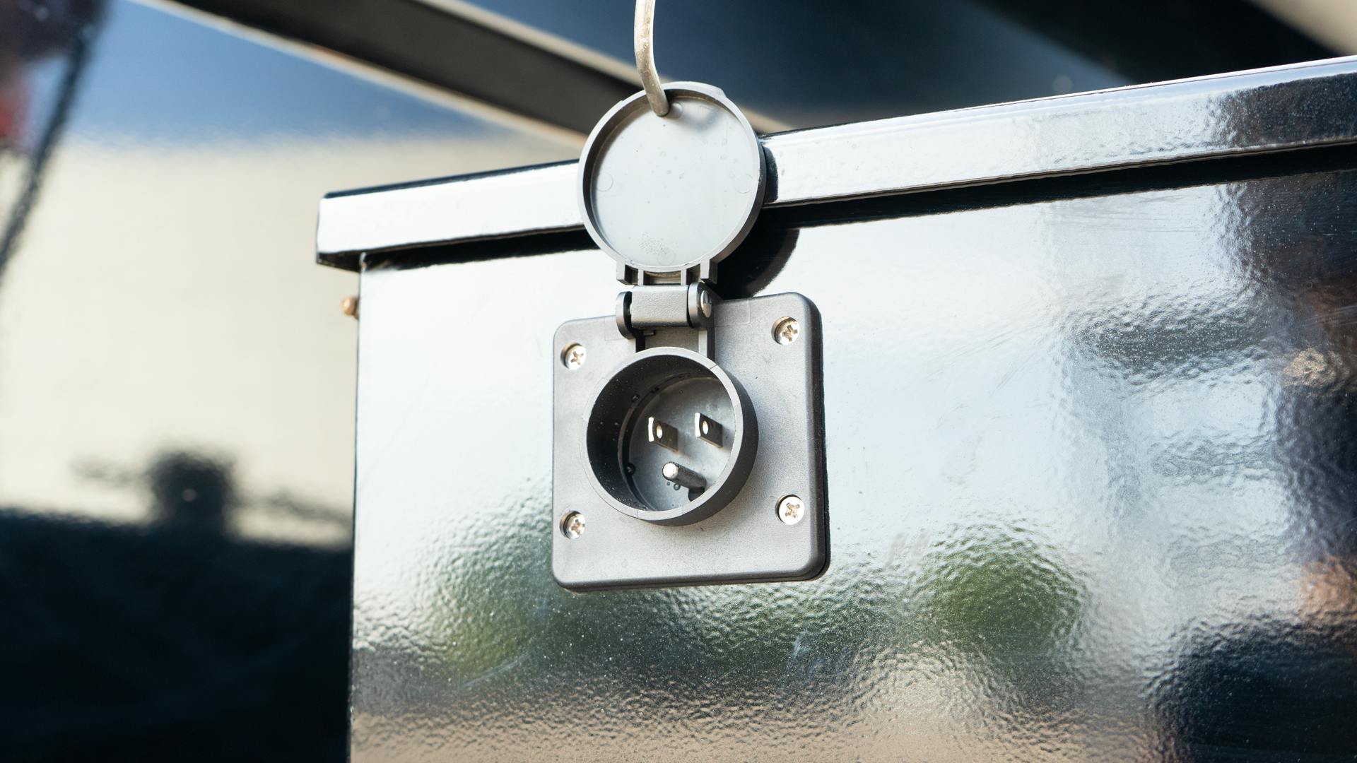 PJ Trailers 14'x83" Low Pro High Side Dump Trailer w/ 3' Sides (DM) - Stock #87073 - Image 14 of 25