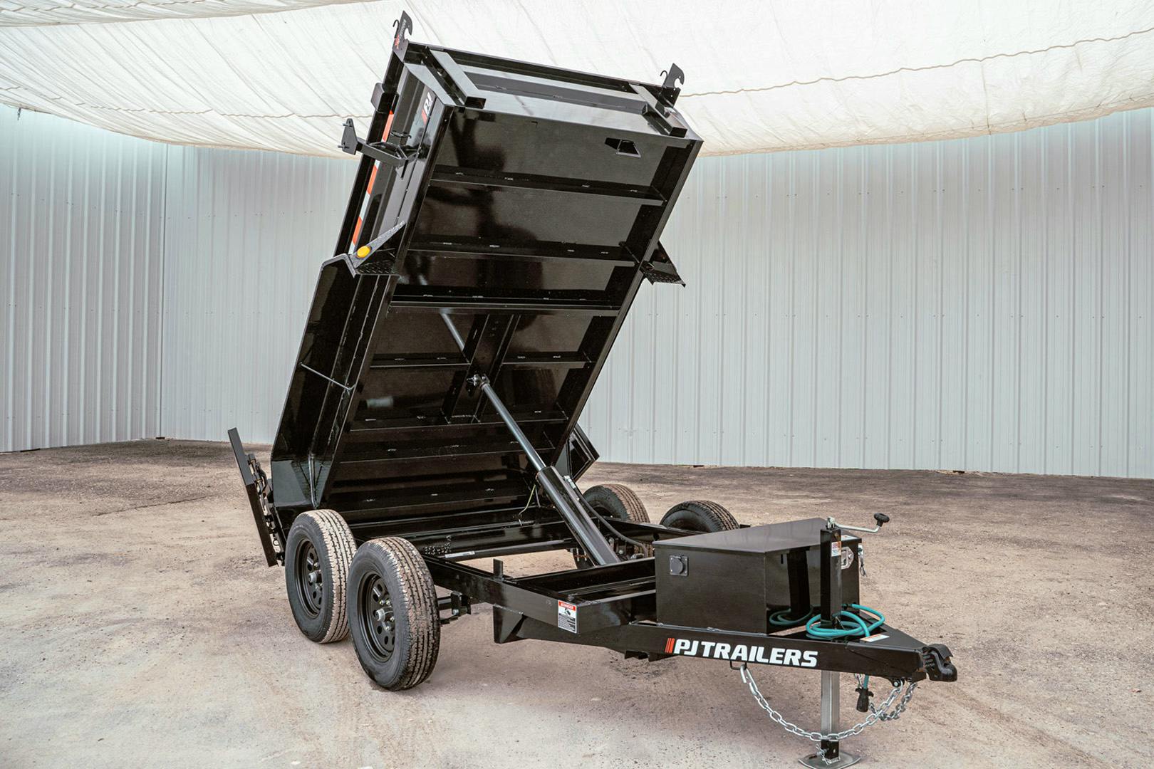 PJ Trailers 10'x60" Hydraulic Dump Trailer w/ 18" Sides (D5) - Image 3