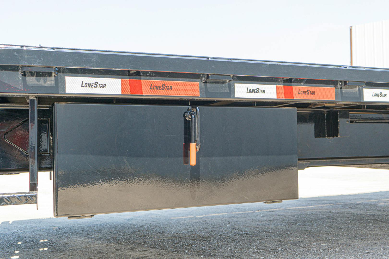 LoneStar 40'x102" Tilt Shipping Container Trailer w/ Duals (TC) - Stock #87199 - Image 15 of 28