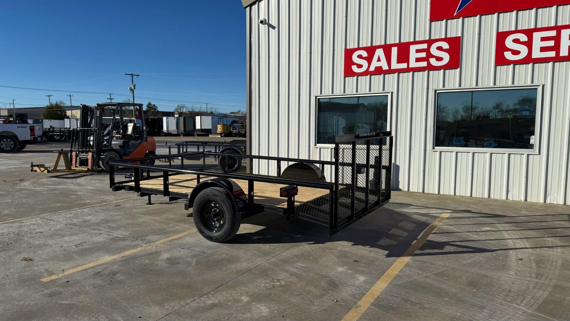 Texas Bragg 12'x77" Utility Trailer w/ 3' Gate & 2' Dovetail (U1) - Stock #87267 - Image 3 of 4