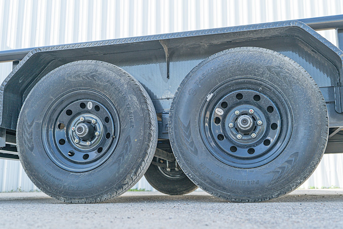 X-ON 16'x83" Utility Trailer w/ Slide-In Ramps (U2) - Stock #87289 - Image 7 of 14 X-ON 16'x83" Utility Trailer w/ Slide-In Ramps (U2) - Stock #87289 - Image 7 of 14