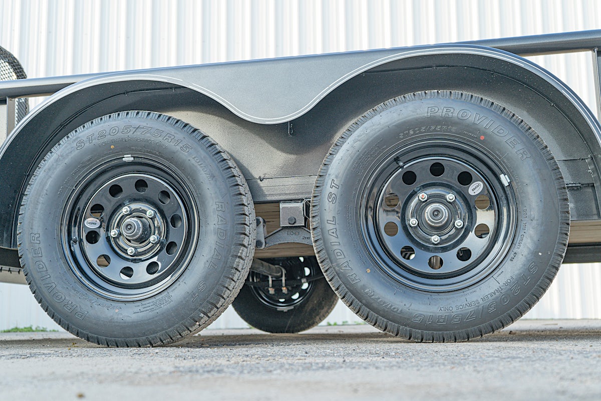 X-ON 16'x83" Utility Trailer w/ 4' Gate (U2) - Stock #87294 - Image 6 of 12 X-ON 16'x83" Utility Trailer w/ 4' Gate (U2) - Stock #87294 - Image 6 of 12