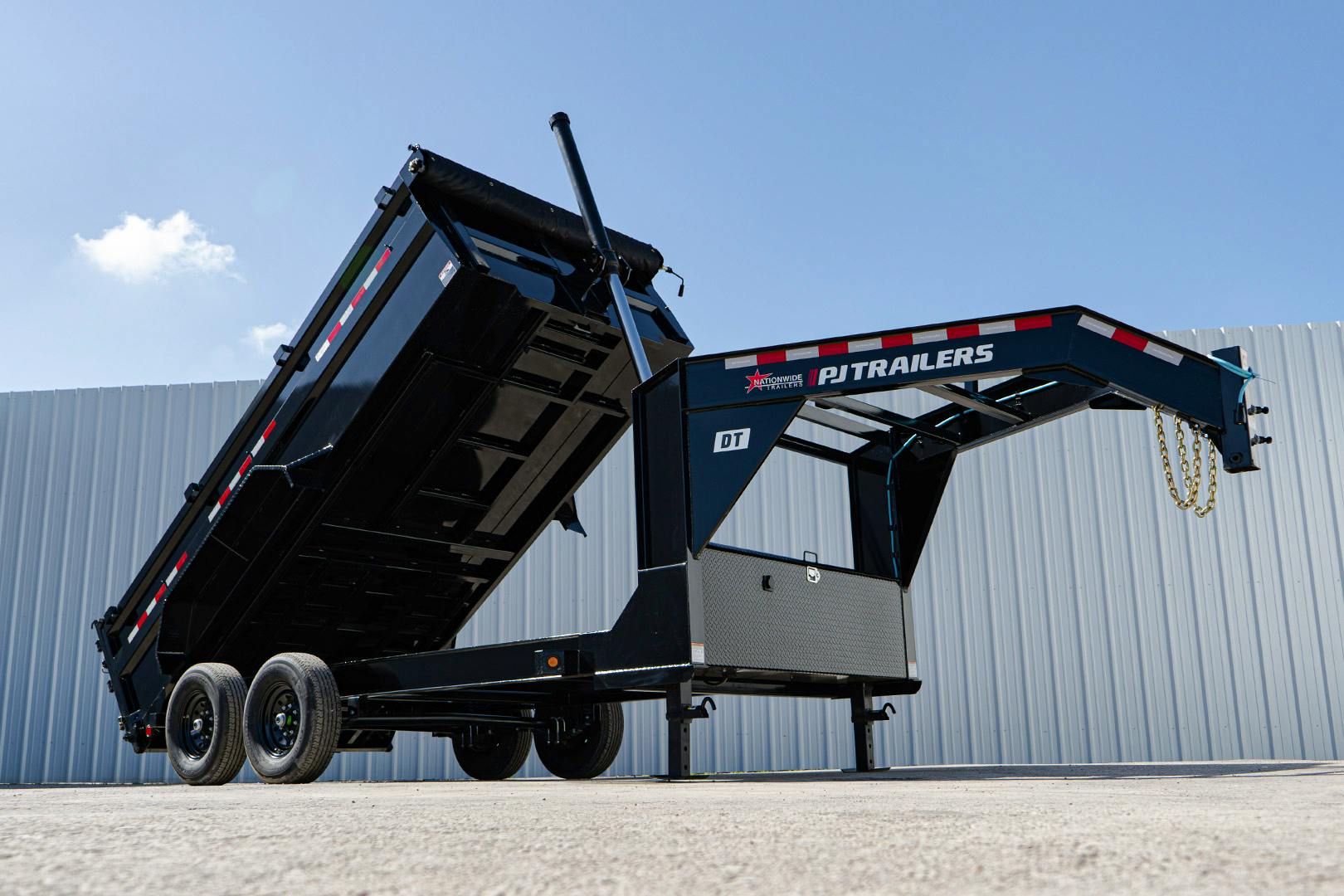 PJ Trailers 14'x83" GN Telescopic Dump Trailer w/ 3' Sides (DT) - Image 3