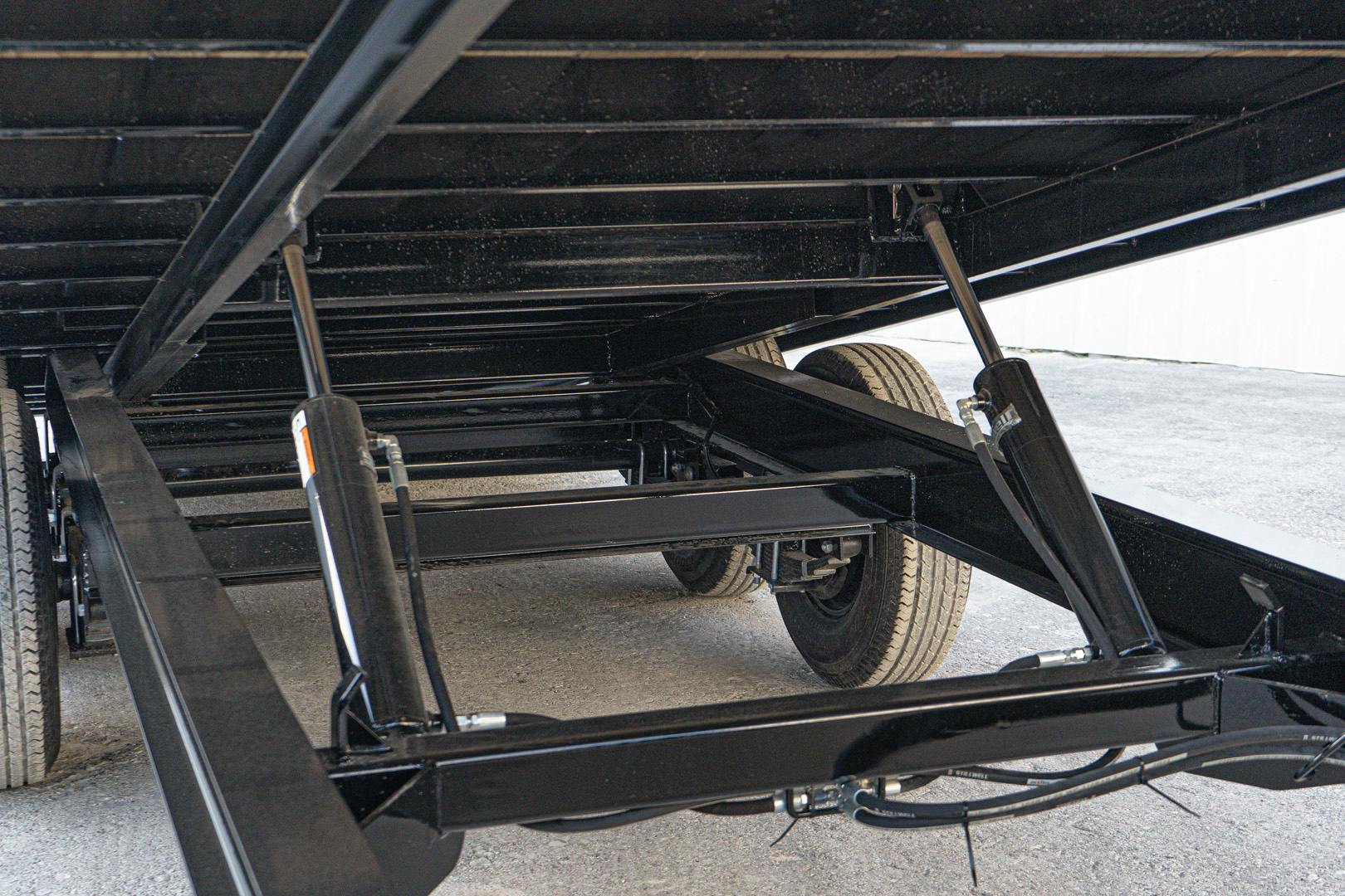 PJ Trailers 26'x102" Gooseneck Deckover Power Tilt Trailer (T8) - Image 22