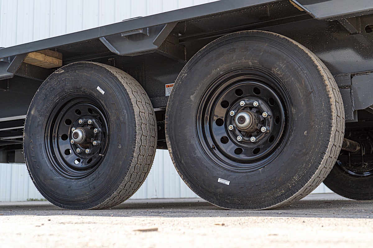 ARC Trailers 32'x102" 14K Gooseneck Flatbed Trailer (GDS) - Image 9