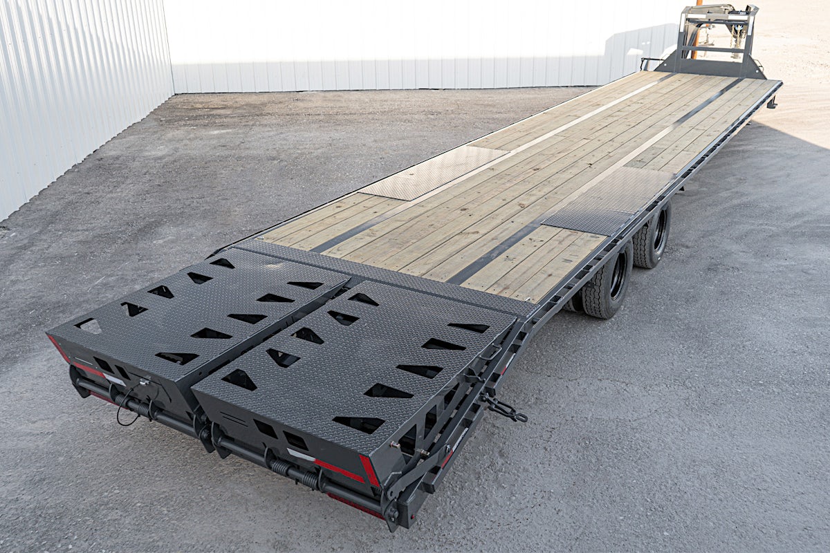 ARC Trailers 25'x102" 20K Gooseneck Flatbed Trailer w/ Duals (GDD) - Image 3