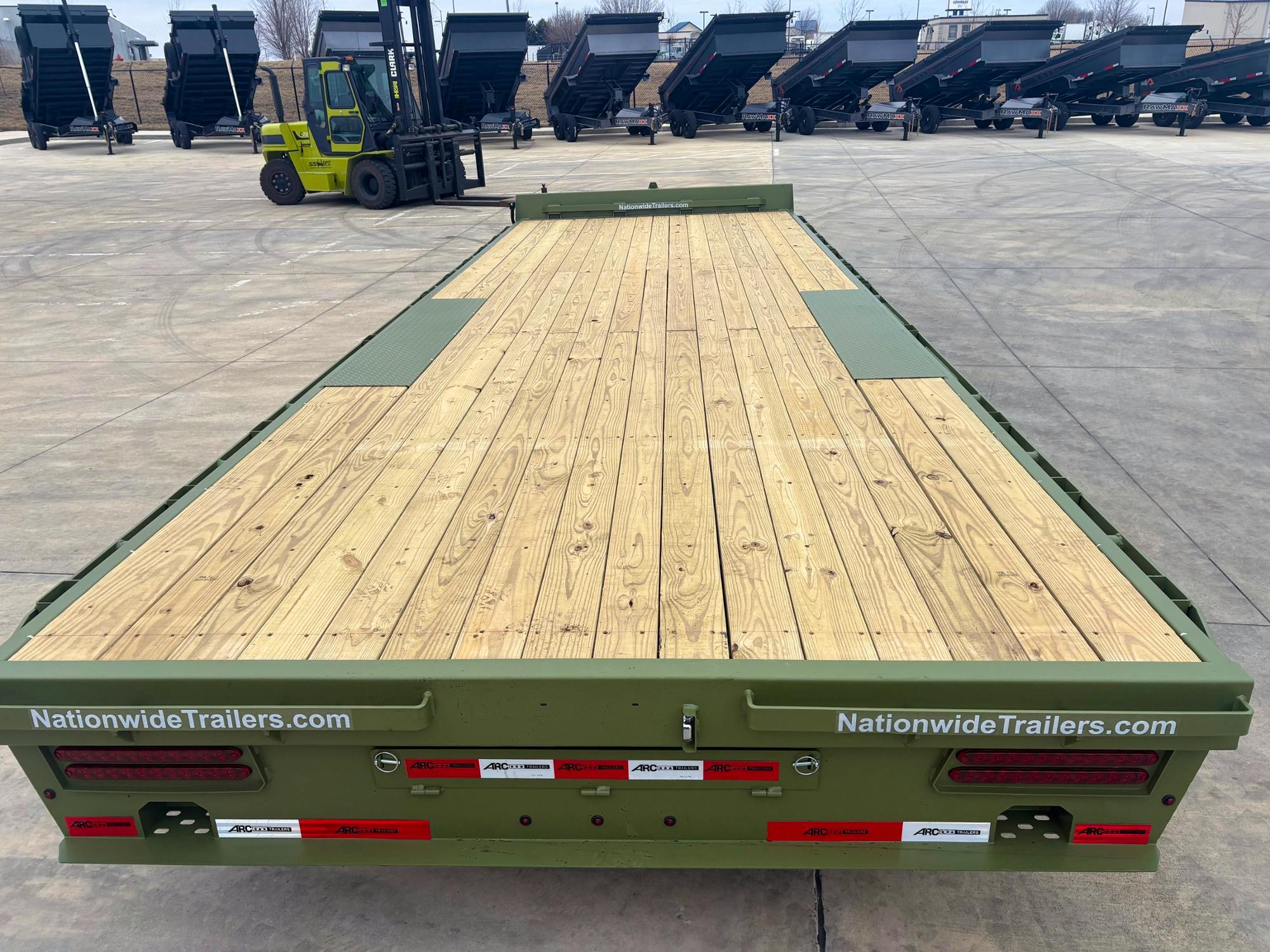 ARC Trailers ARC BDS 24' × 102" Deckover Trailer