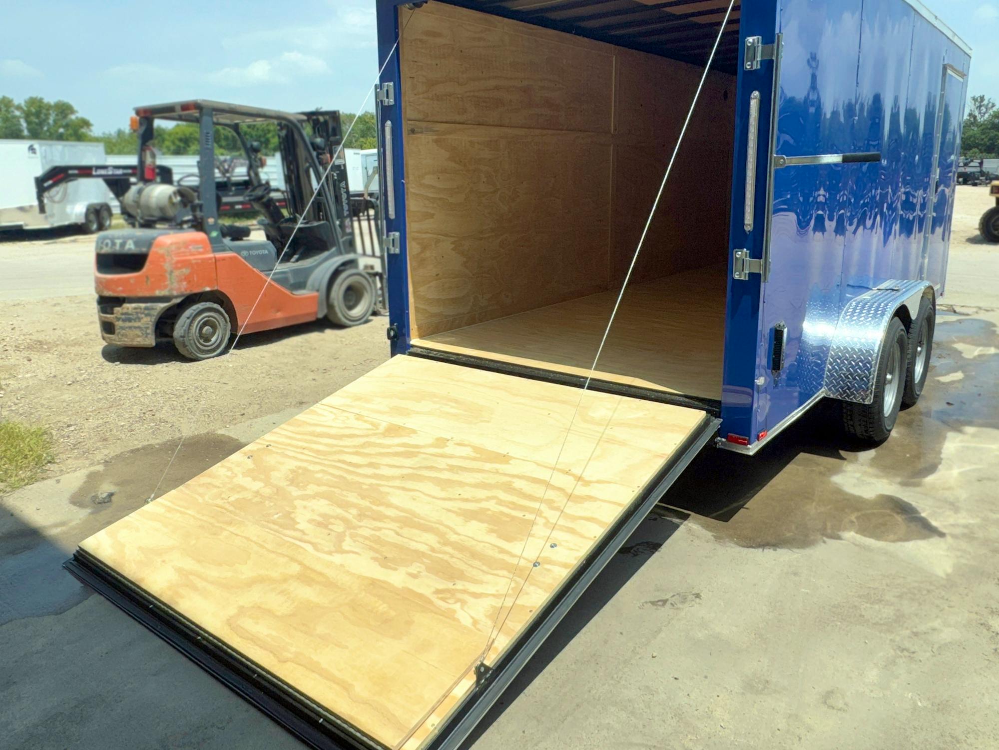 Spartan 7'x16' Enclosed Cargo Trailer w/ Rear Ramp Door (C2) - Stock #87410 - Image 6 of 8