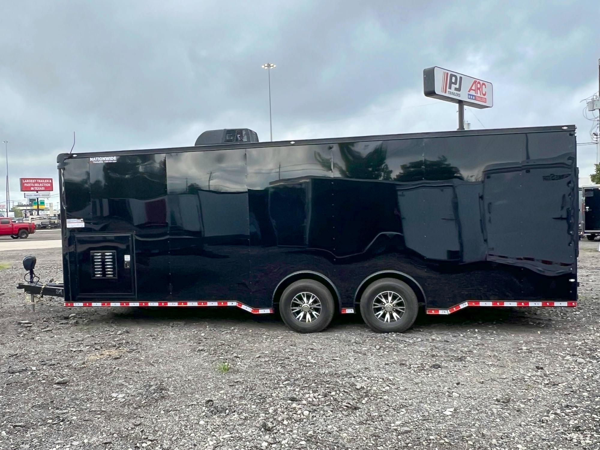 Spartan 8.5'x24' Enclosed Race Trailer w/ Rear Ramp Door (CR) - Stock #87416 - Image 3 of 7