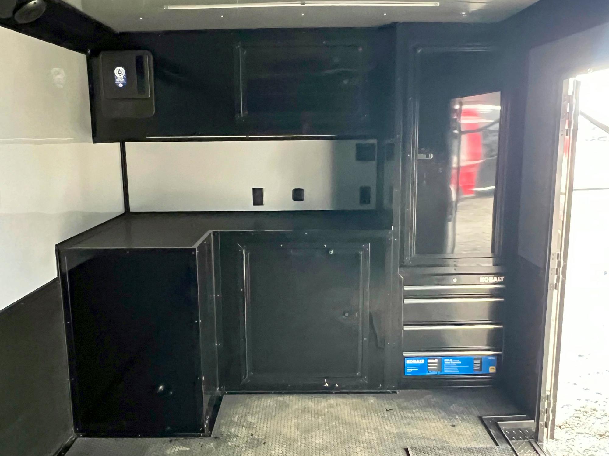 Spartan 8.5'x24' Enclosed Race Trailer w/ Rear Ramp Door (CR) - Stock #87416 - Image 6 of 7