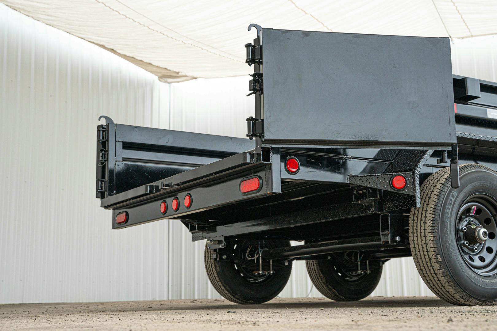 PJ Trailers 12'x72" Hydraulic Dump Trailer w/ 20" Sides (D3) - Stock #87419 - Image 22 of 24