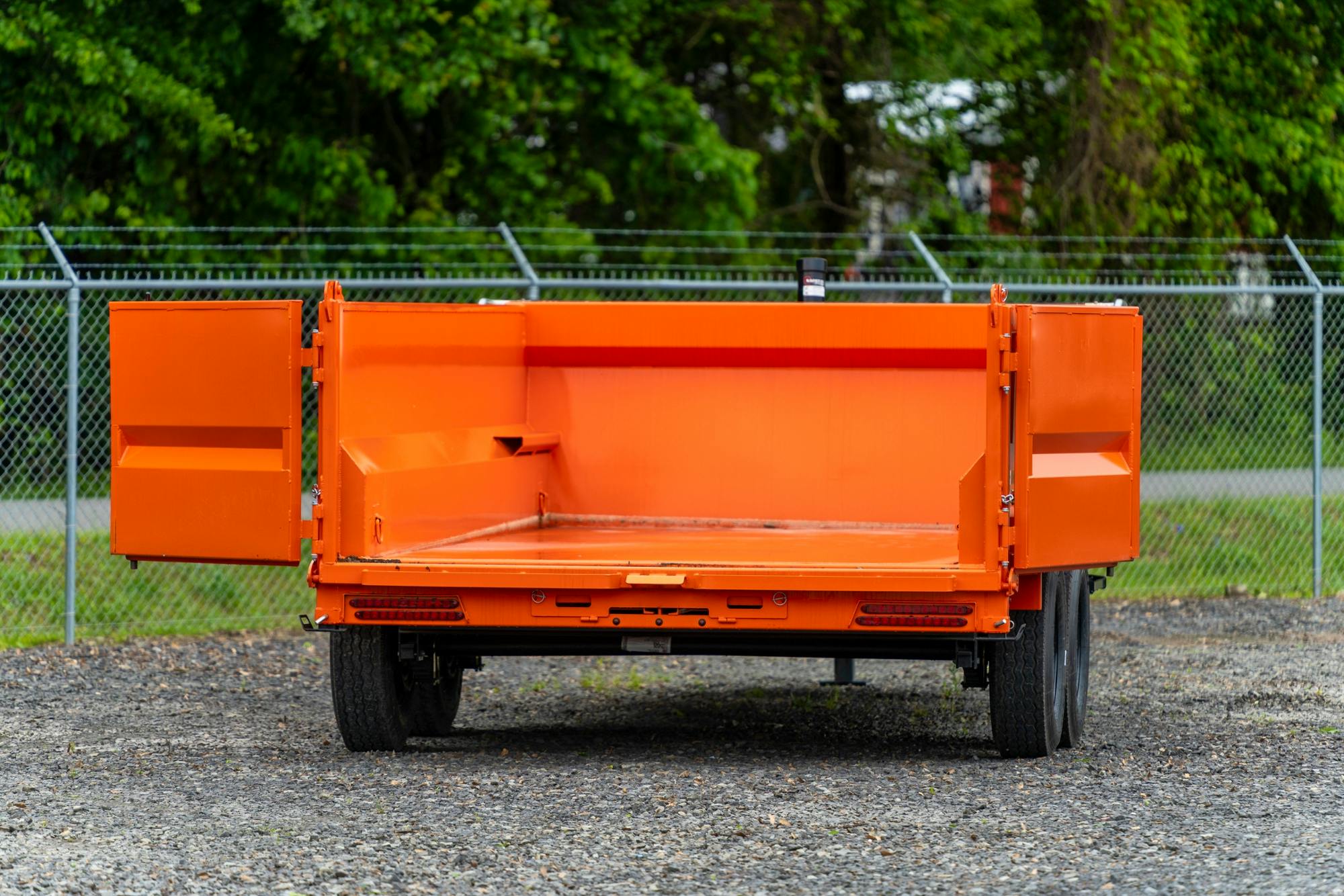 ARC Trailers 14'x83" Telescopic Dump Trailer w/ 3' Sides (BDT) - Stock #87429 - Image 5 of 9