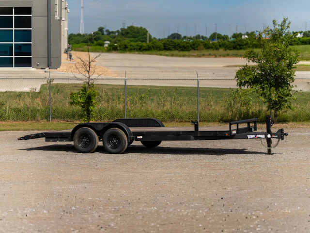 Texas Bragg 18'x83" Car Trailer w/ 2' Dovetail