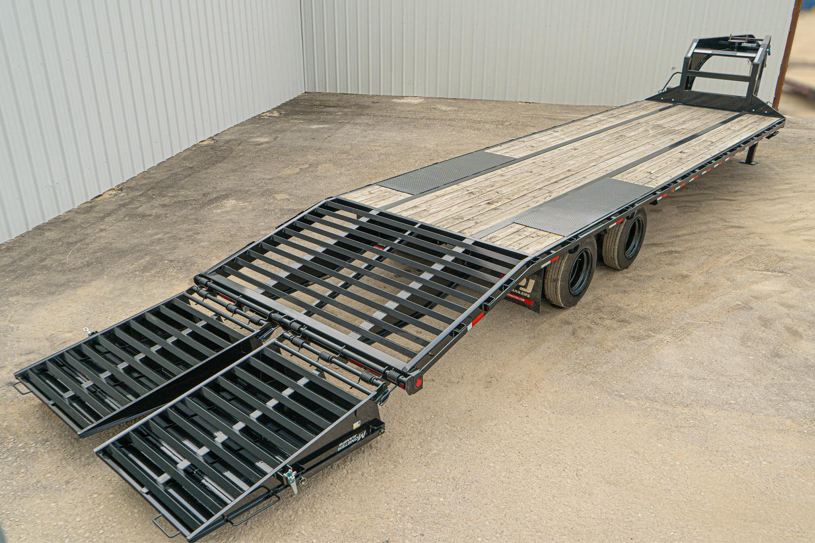 PJ Trailers 32'x102" 30k Gooseneck Low Pro Flatbed Trailer w/ Duals (LD) - Stock #87613 - Image 20 of 22