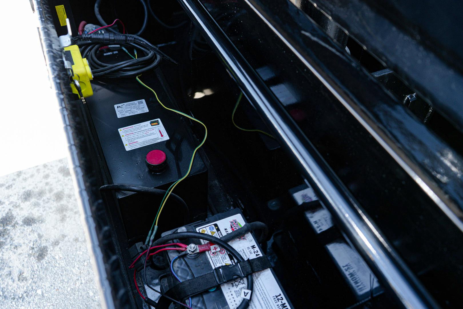 PJ Trailers 14'x83" GN Telescopic Dump Trailer w/ 3' Sides (DT) - Stock #87626 - Image 12 of 35