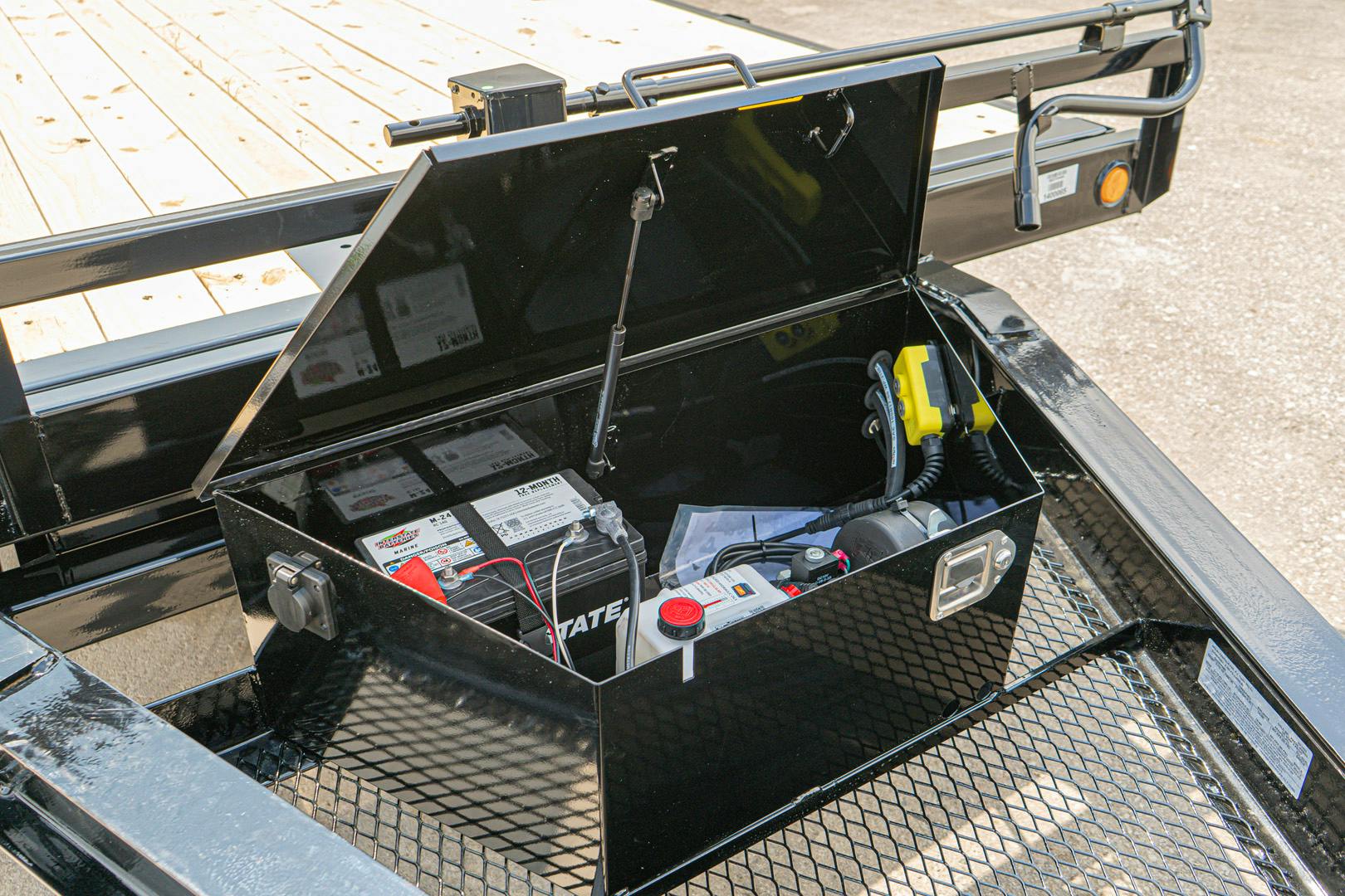 PJ Trailers 22'x102" Deckover Power Tilt Trailer (T8) - Stock #87643 - Image 12 of 22