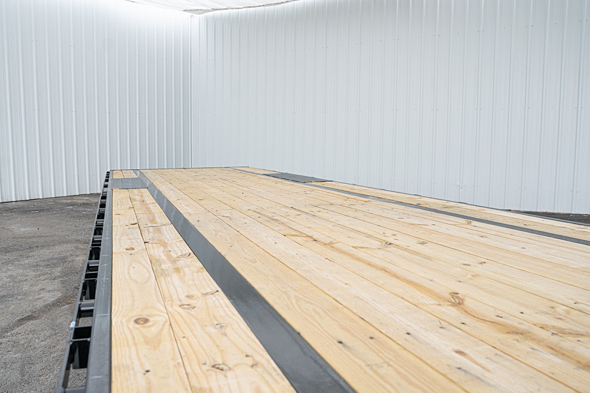 PJ Trailers 32'x102" Gooseneck Low Pro Flatbed Trailer w/ Singles (LS) - Stock #87655 - Image 9 of 16 PJ Trailers 32'x102" Gooseneck Low Pro Flatbed Trailer w/ Singles (LS) - Stock #87655 - Image 9 of 16