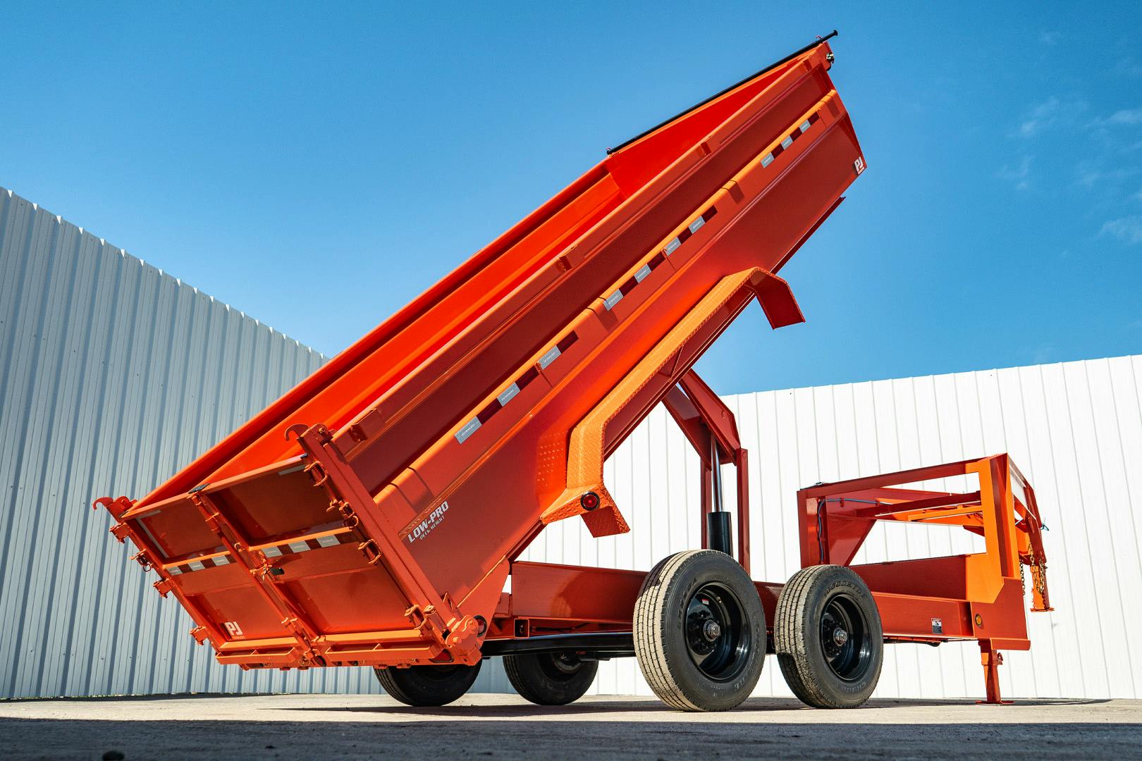 PJ Trailers 16'x83" Gooseneck HD Low Pro Dump Trailer w/ 3' Sides (DE) - Stock #87666 - Image 25 of 32