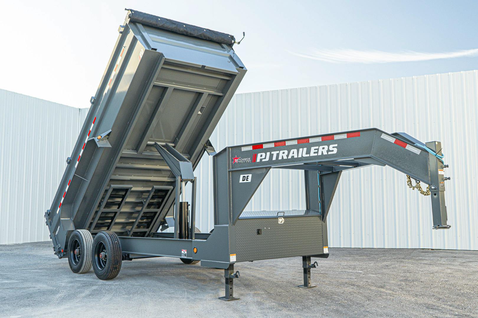 PJ Trailers 16'x83" Gooseneck HD Low Pro Dump Trailer w/ 3' Sides (DE) - Stock #87696 - Image 3 of 32