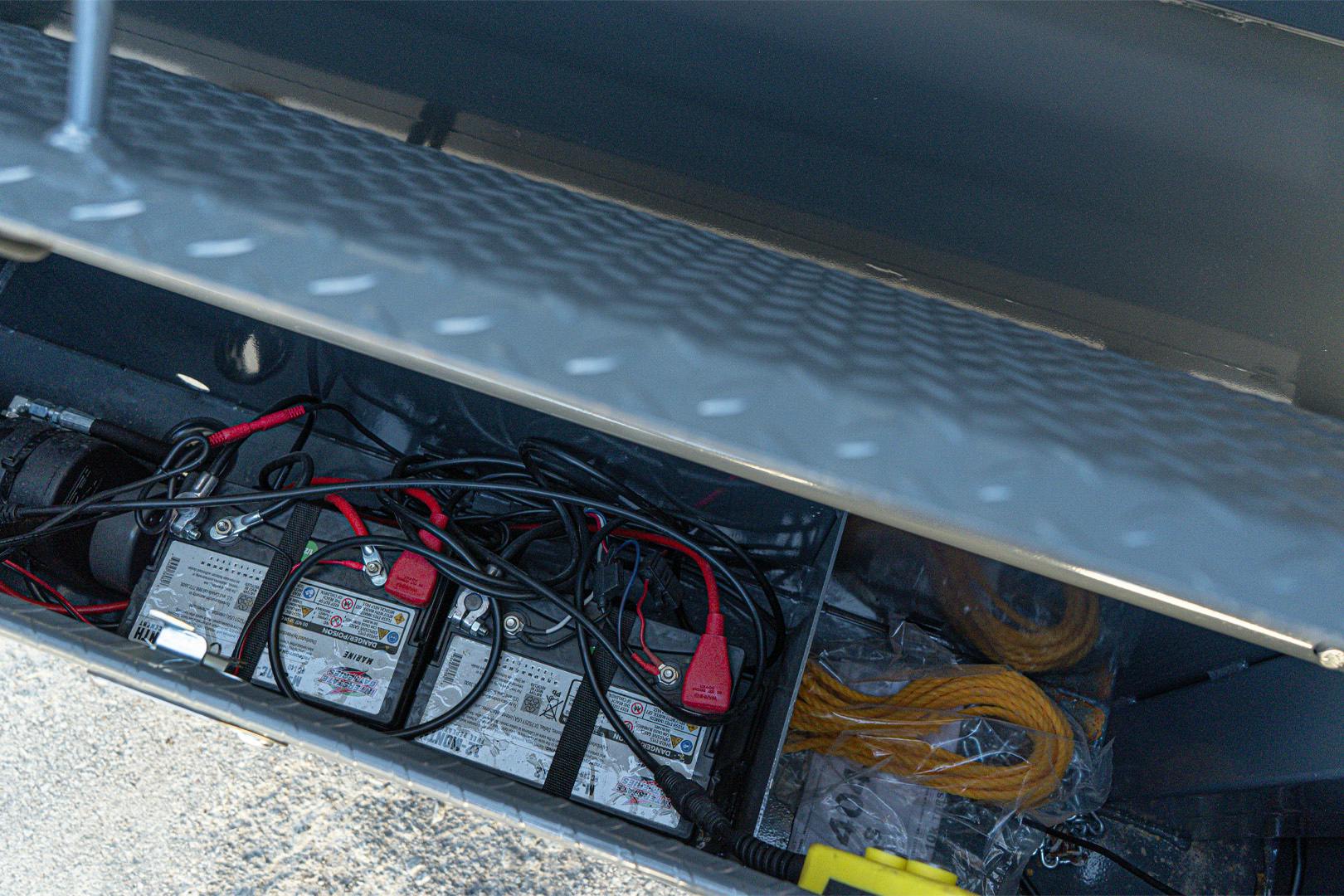 PJ Trailers 16'x83" Gooseneck HD Low Pro Dump Trailer w/ 3' Sides (DE) - Stock #87696 - Image 13 of 32