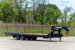 PJ Trailers 36'x102" Gooseneck Flatbed Trailer w/ Hydraulic Dovetail (LY) Stock #87703 - Thumbnail 2