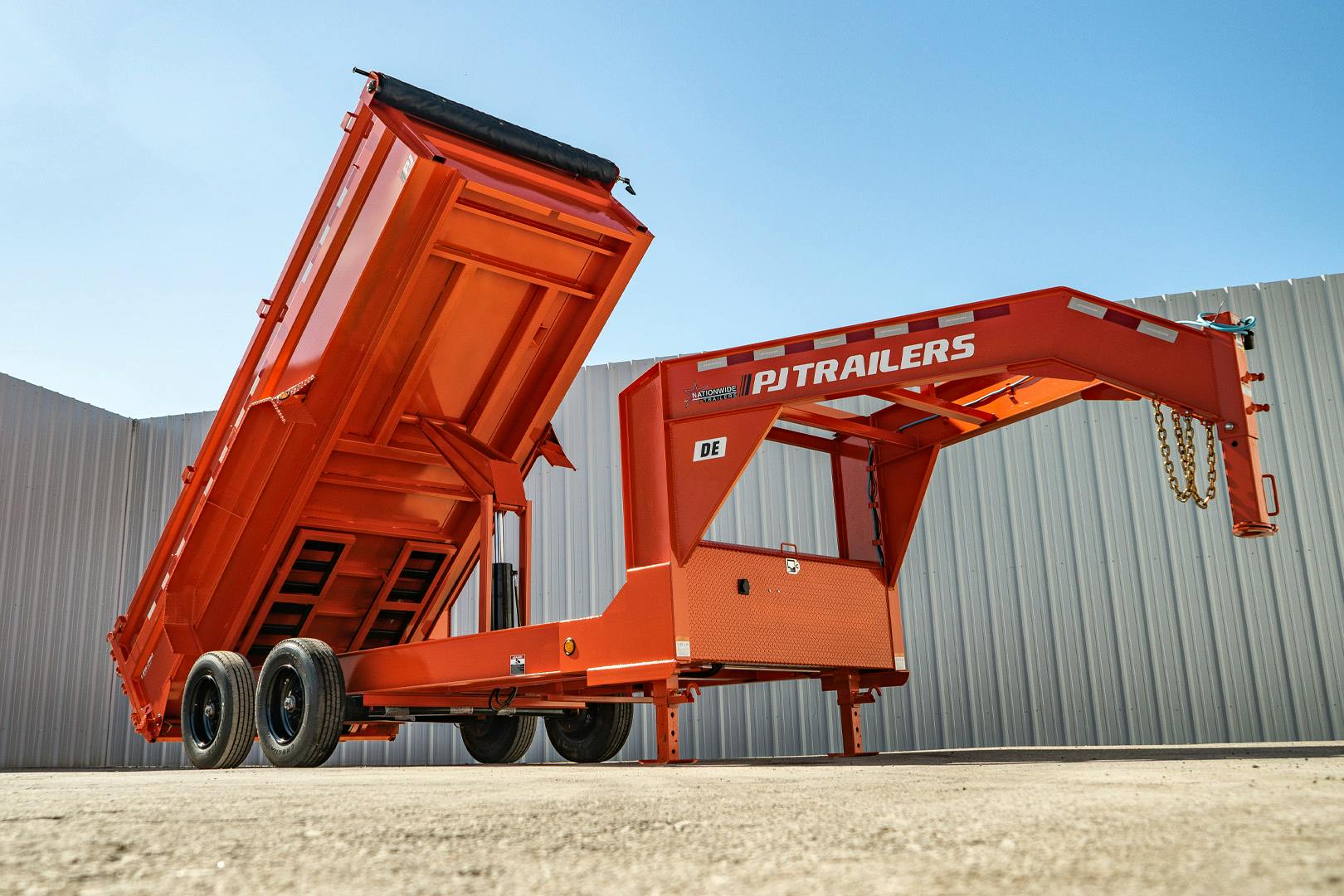 PJ Trailers 16'x83" Gooseneck HD Low Pro Dump Trailer w/ 3' Sides (DE) - Stock #87708 - Image 5 of 32