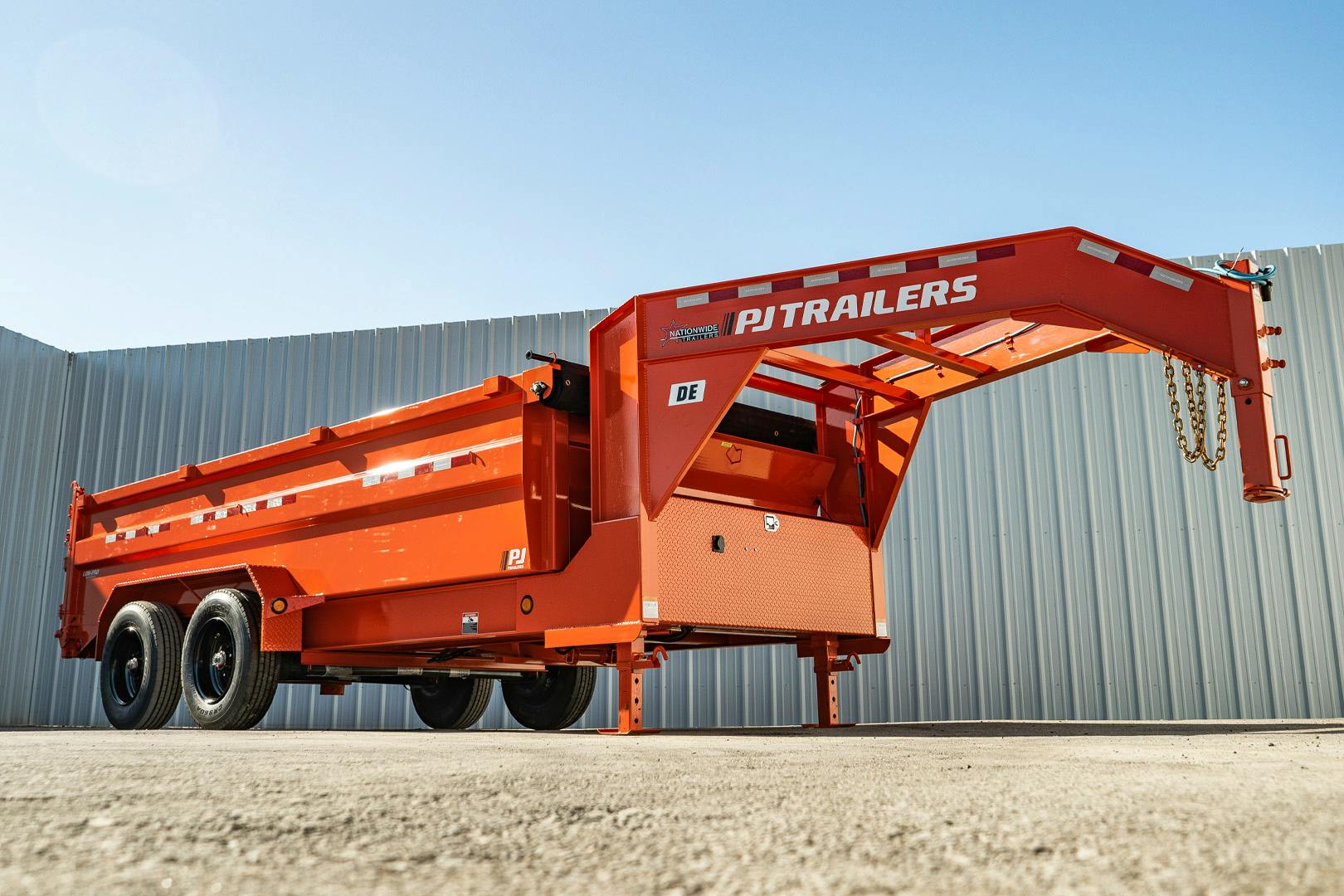 PJ Trailers 16'x83" Gooseneck HD Low Pro Dump Trailer w/ 3' Sides (DE) - Stock #87708 - Image 6 of 32