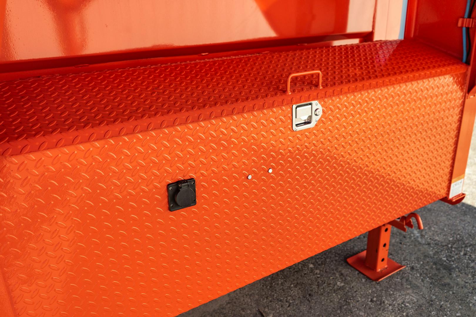 PJ Trailers 16'x83" Gooseneck HD Low Pro Dump Trailer w/ 3' Sides (DE) - Stock #87708 - Image 11 of 32