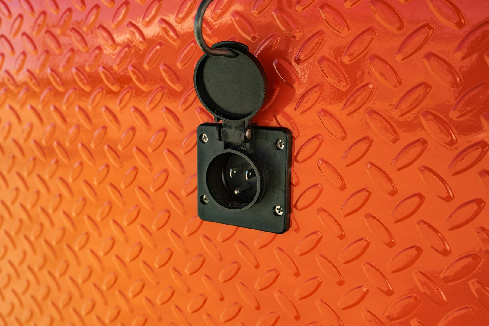 PJ Trailers 16'x83" Gooseneck HD Low Pro Dump Trailer w/ 3' Sides (DE) - Stock #87708 - Image 12 of 32